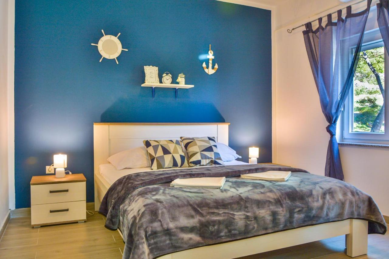 Apartments Did Ive Sibinj Krmpotski Εξωτερικό φωτογραφία